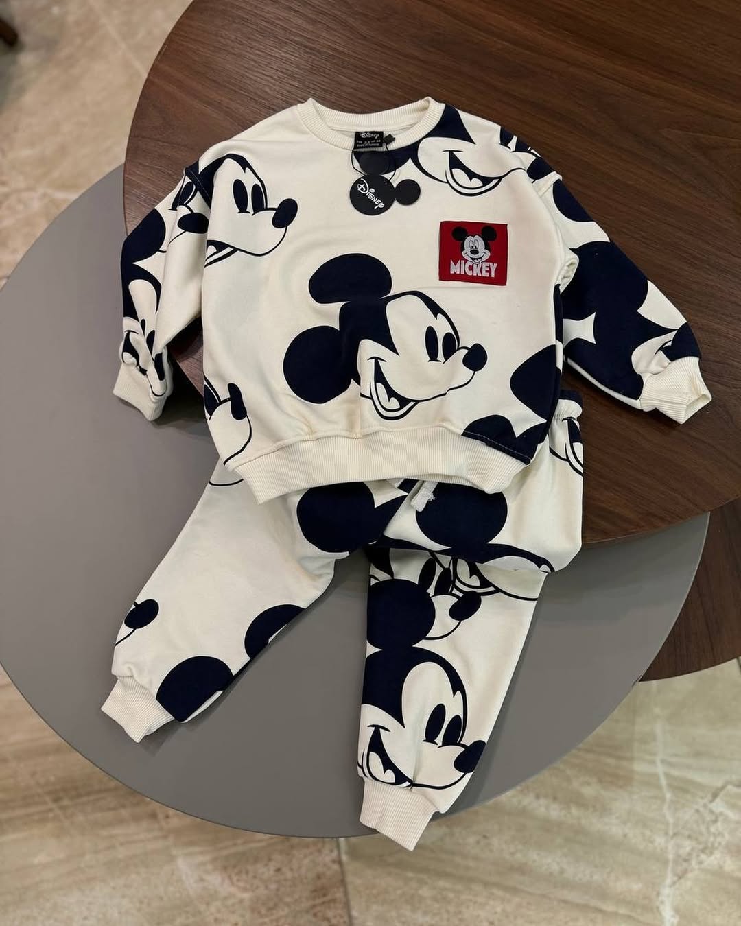 Conjunto Mickey Mouse