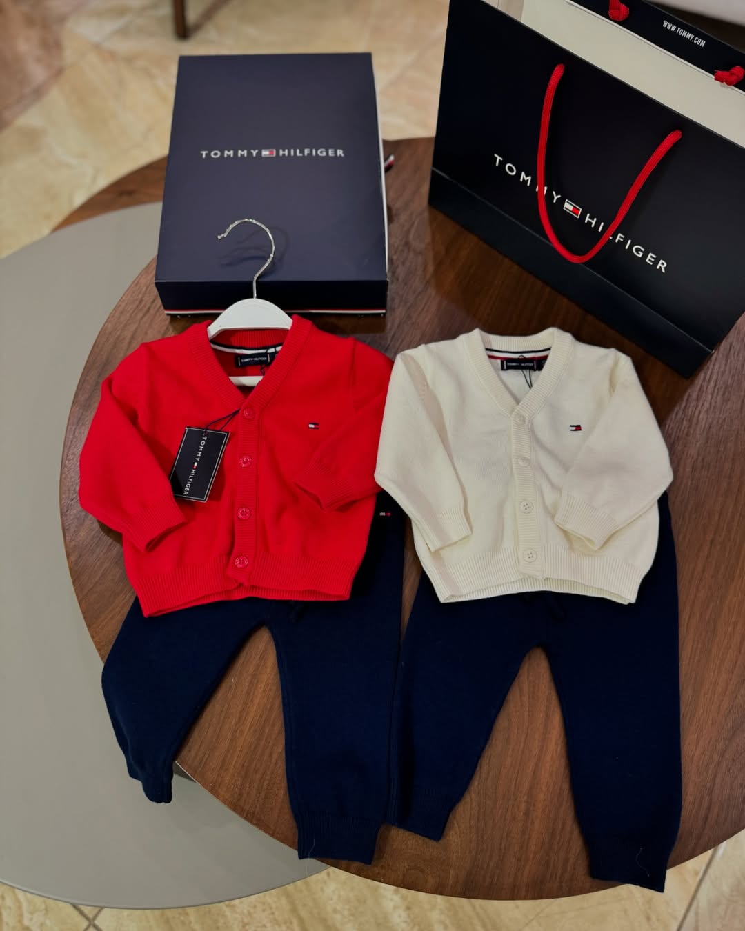 Conjunto Tommy Hilfiger