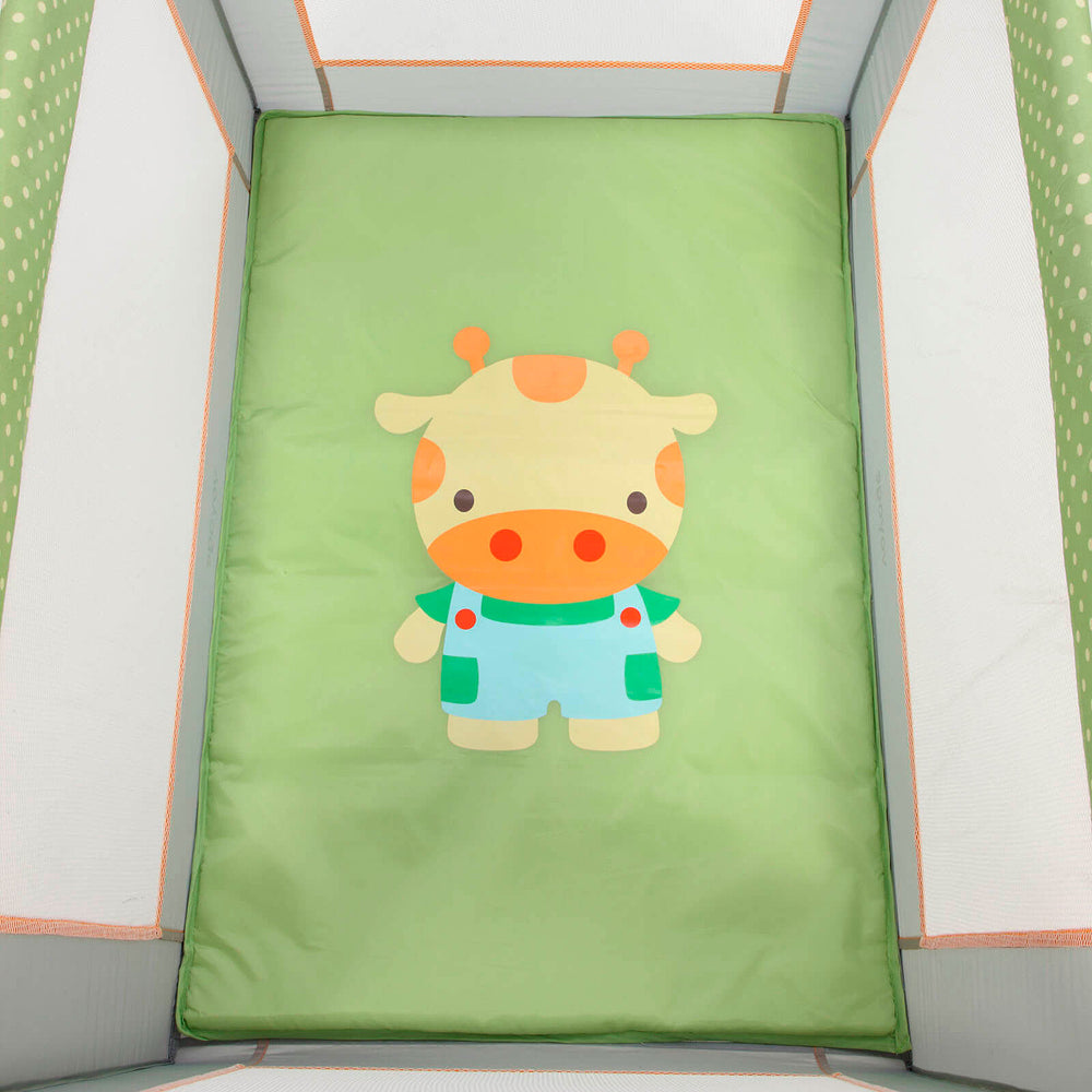 Berço Portátil Fit – 2 Alturas, Mosquiteiro e Rodas